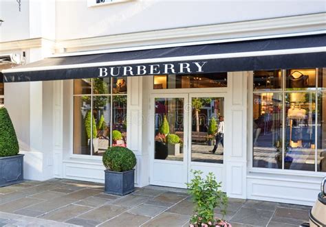 la vallée village burberry avis|Magasin Burberry de la vallée village .